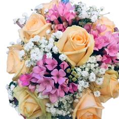 peach rose  bridal bouquet