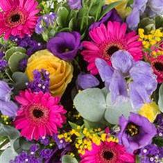 florist choice handtied bouquet